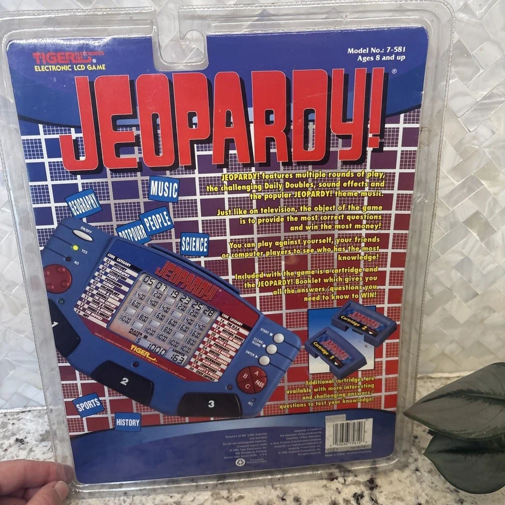 Jeopardy‎ Vintage 1995 Tiger Electronics Handheld Electronic LCD Game New Sealed